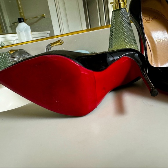 Christian louboutin patent leather so Kate 120mm pumps with red rubber sole. - Picture 3 of 3